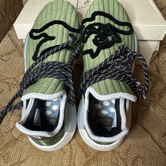 Size 6 - Adidas BBC Ice Cream x Pharrell x NMD Human Race Running Dog - Picture 8 of 9